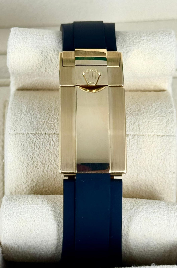 Rolex Daytona 18K Yellow Gold Full Set