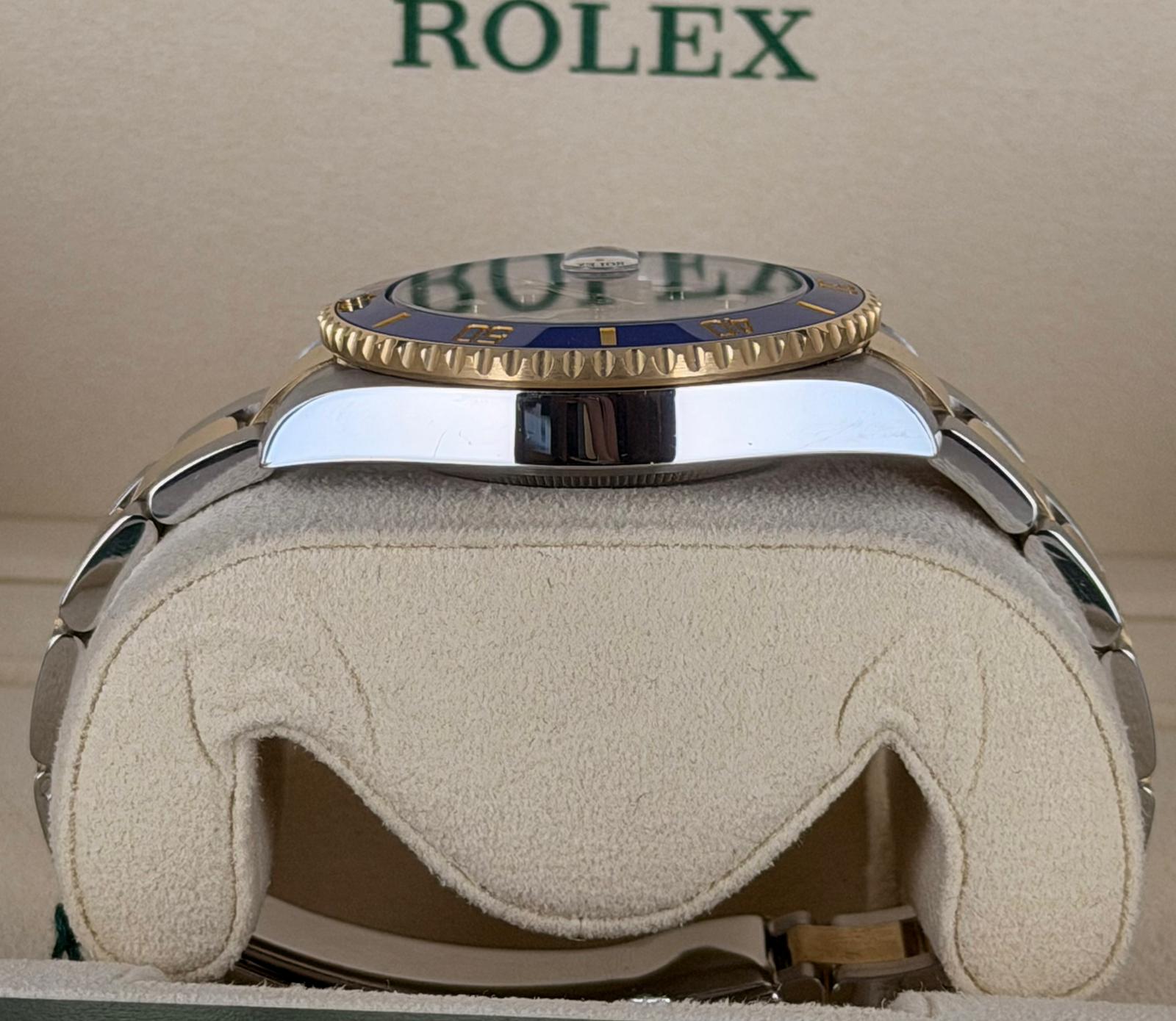 Rolex Submariner Date Bluesy 2018 EU-Papiere Box und Papiere wie neu