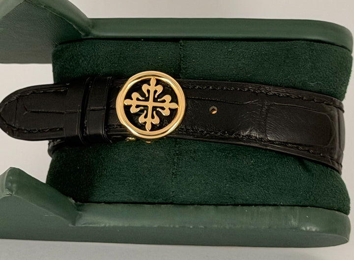 Patek Philippe World Time 5110 18k Box and Papers Long Deployment PP Buckle