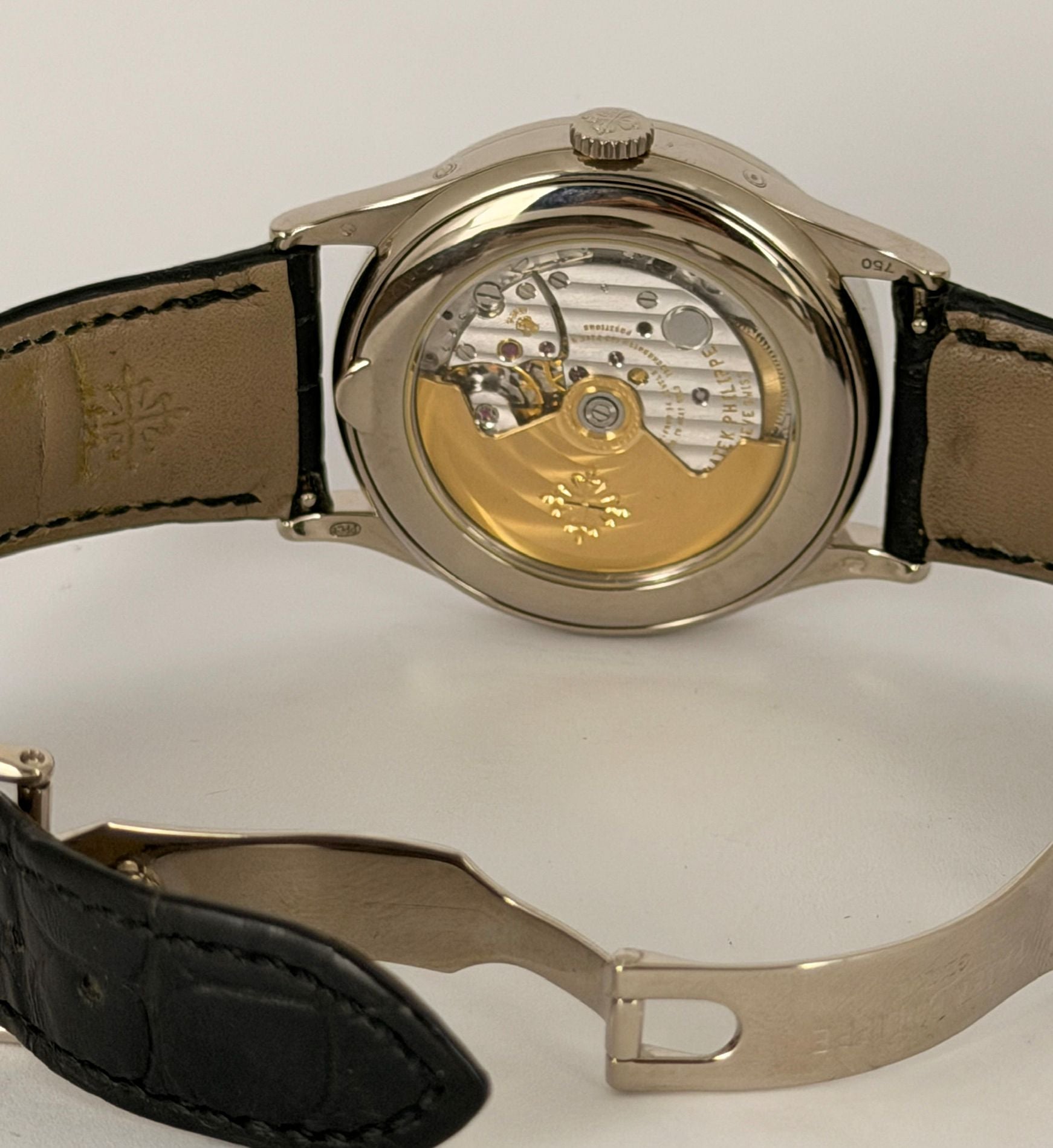 Patek Philippe Annual Calendar, 2008, 18K Weißgold, Box und Papiere, blaue Anzeigen