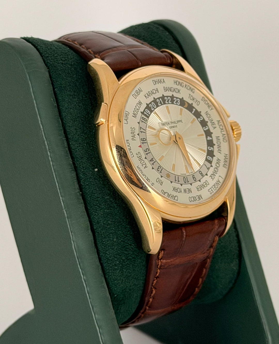 Patek Philippe World Time Rose Gold 18k Box and Papers 2008