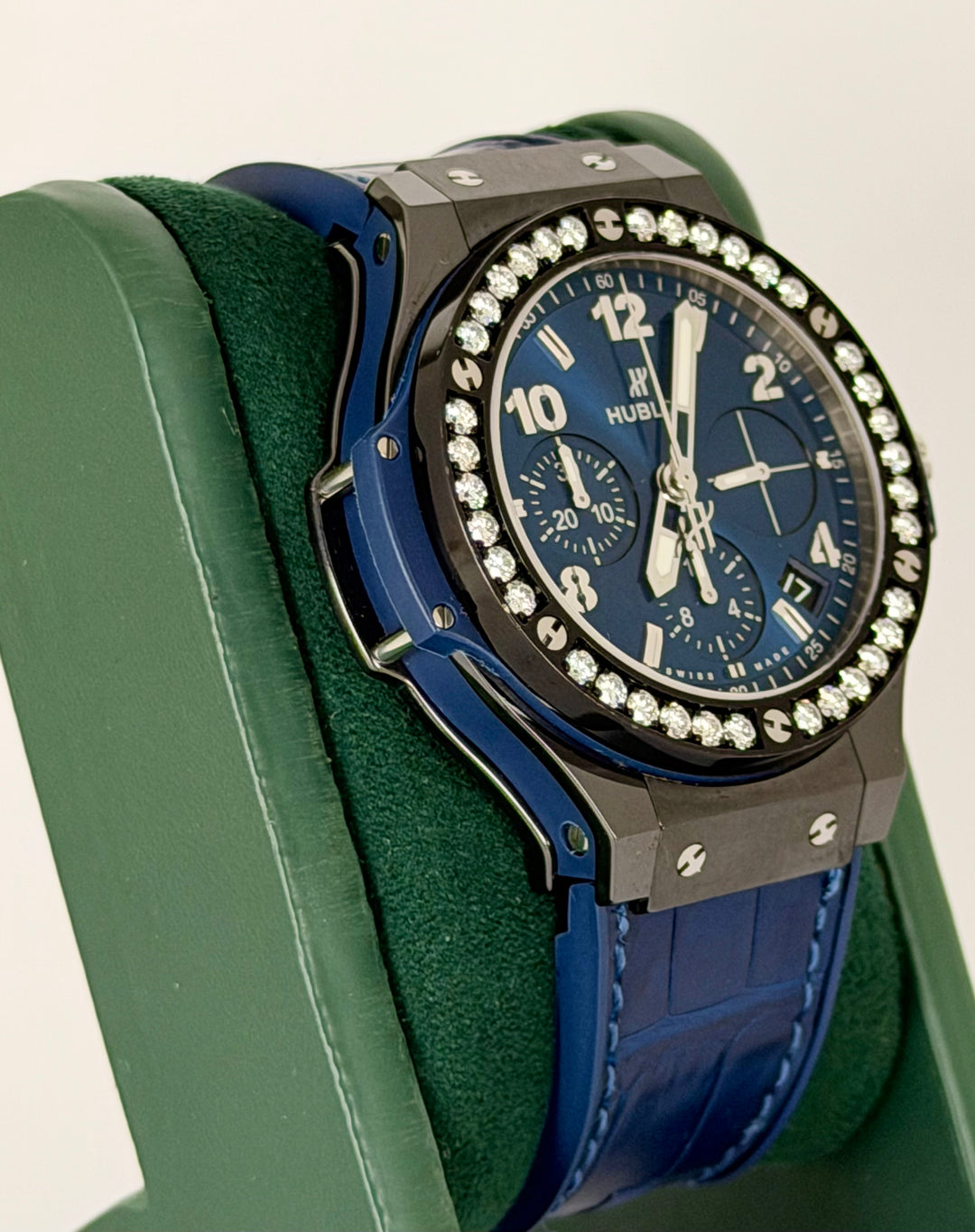 Hublot Big Bang Blue Diamonds full set mint Condition Like New