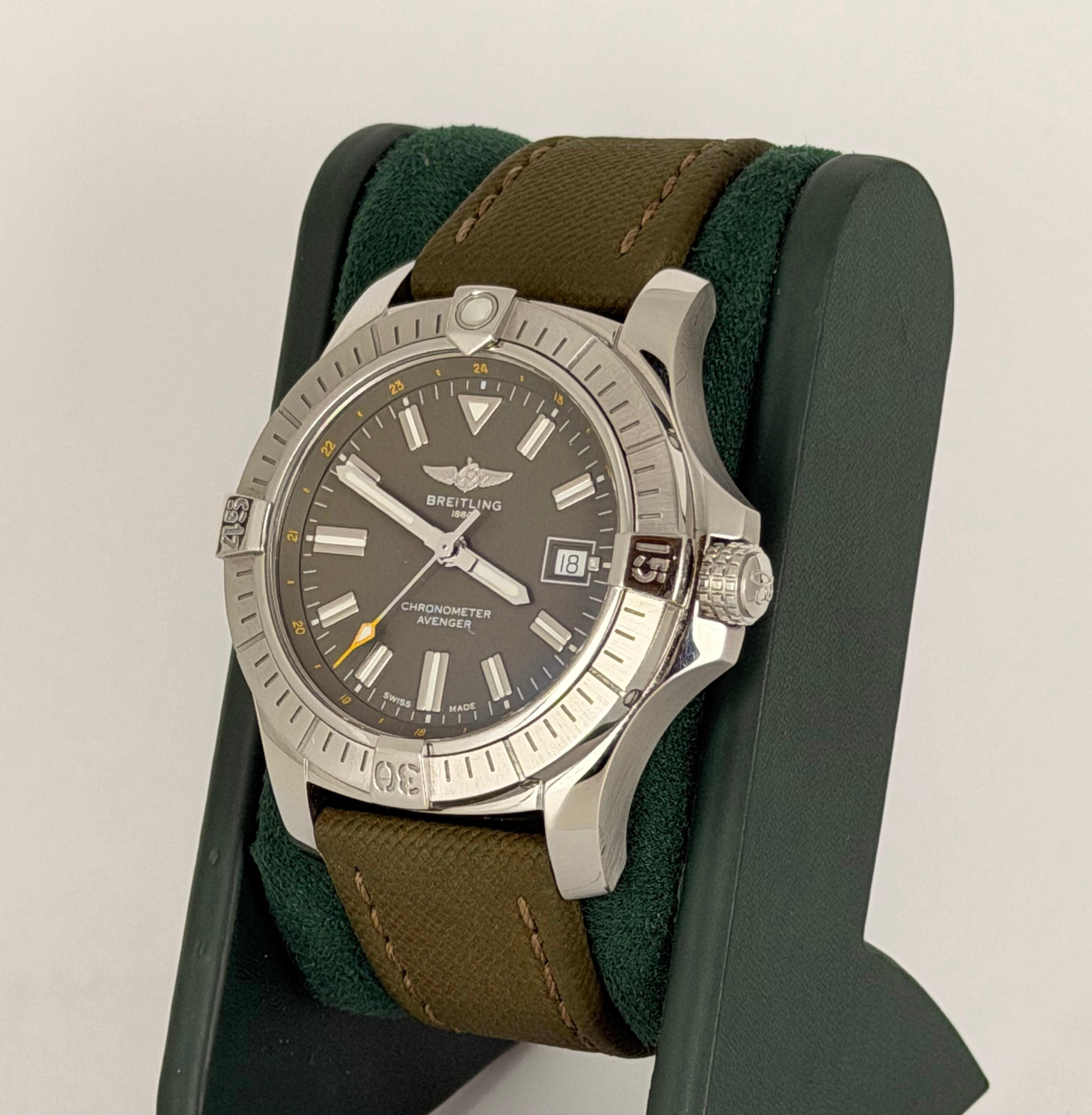 Breitling Avenger Automatik, Full Set, neuwertiger Zustand