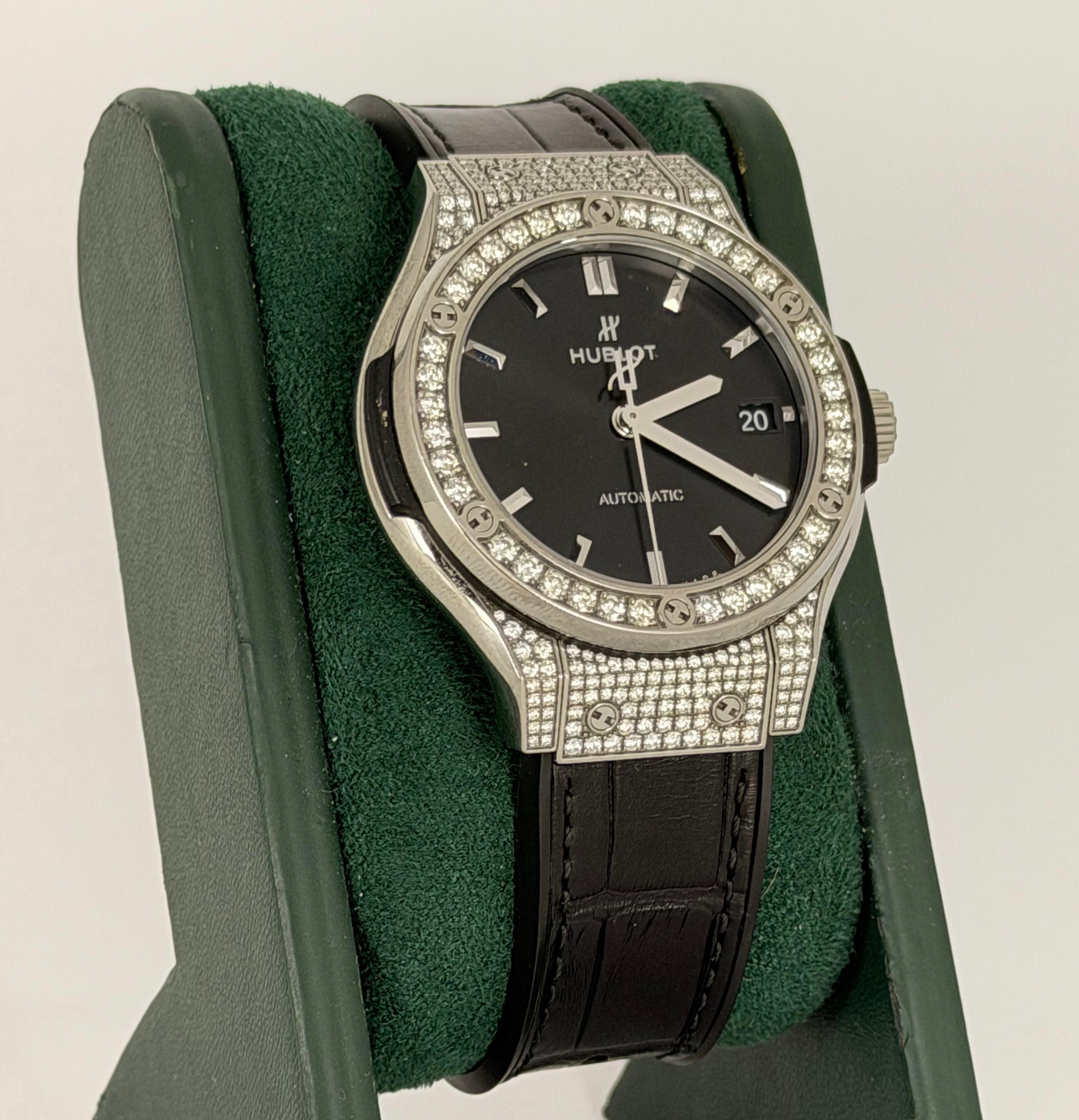 Hublot Classic Fusion Werksdiamanten, 99 % neuwertiger Zustand