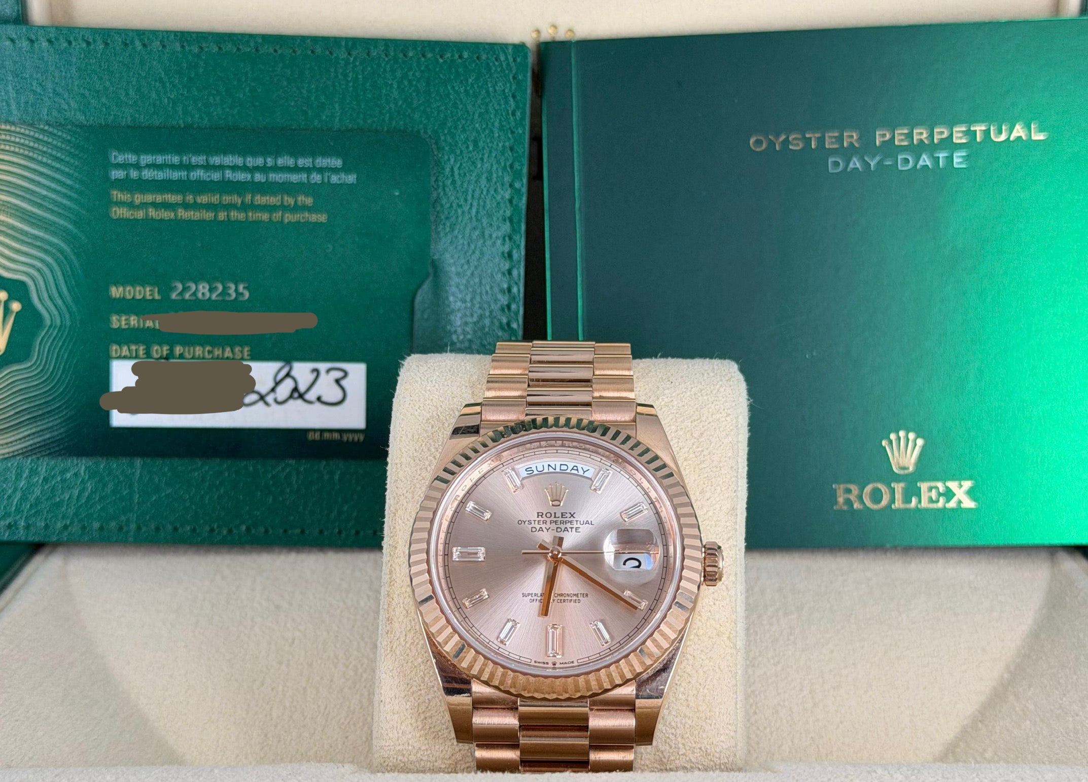 Rolex Day-Date 40 Baguette Sundust Zifferblat Box und Papieren