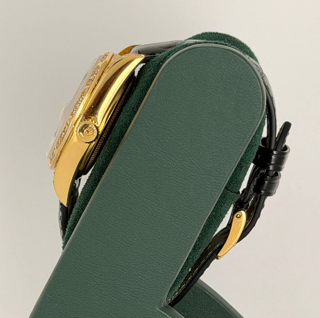 Rolex Day-Date 36 Aftermarket-Diamanten & Zifferblatt, Full Set
