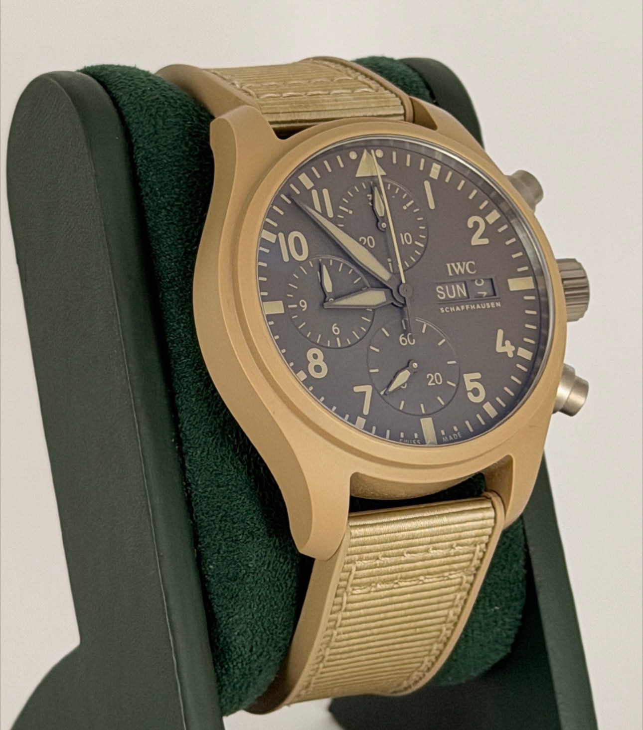 IWC Pilot Chronograph Top Gun 41 Top Gun Mojave Desert Uhr Chronograph 2024 wie neu, Full Set, Zustand neuwertig