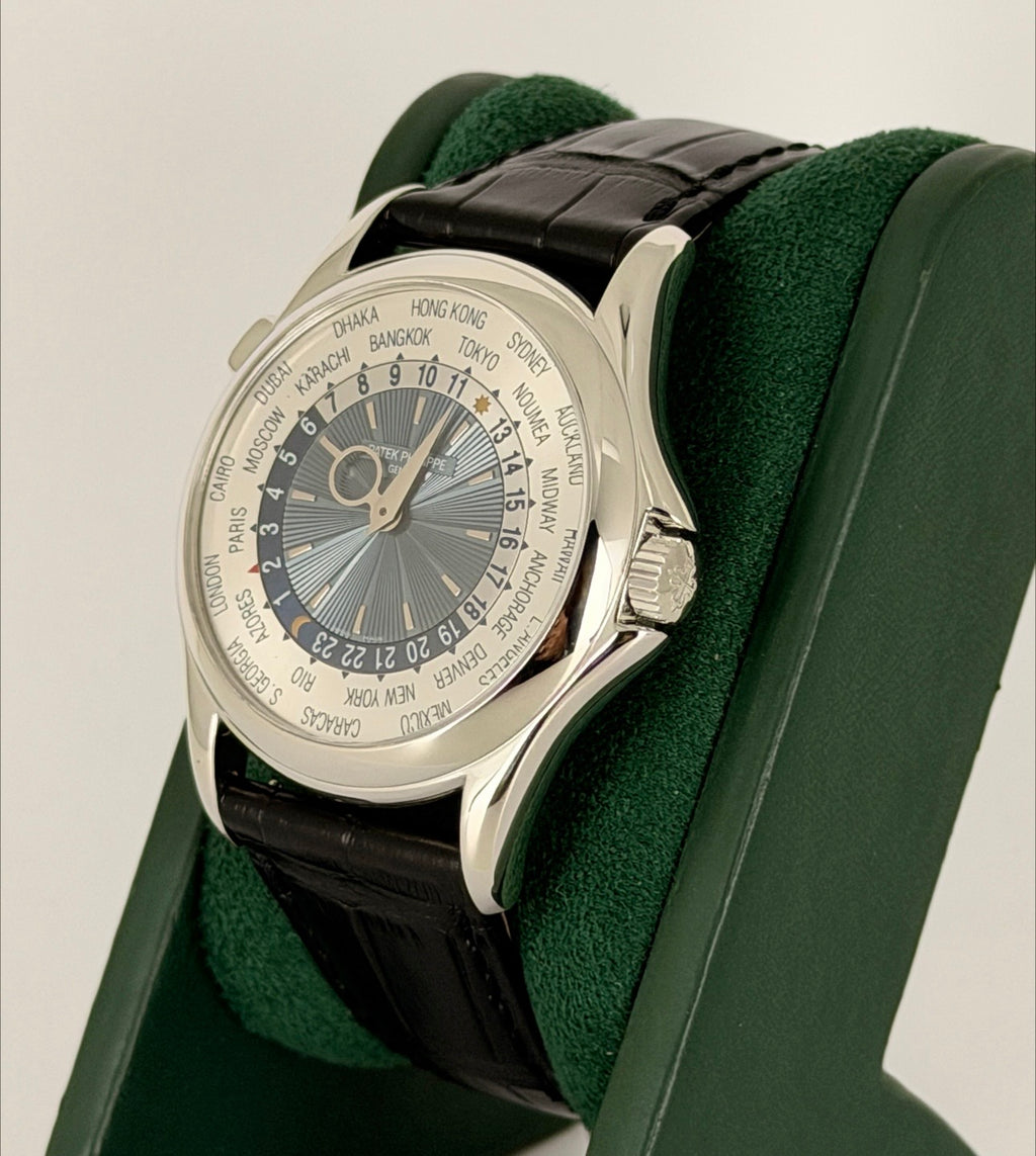 Patek Philippe World Time Platin 2020 Full Set 99% Neu