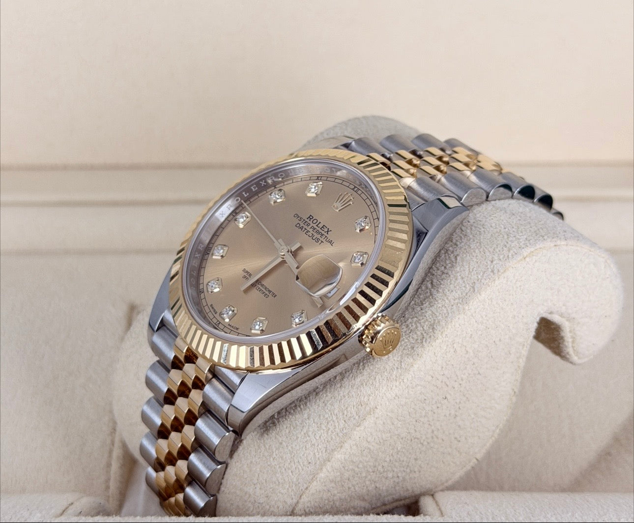 Rolex Datejust 41 Diamanten Zifferblat 18k Gold Box und Papieren 2018