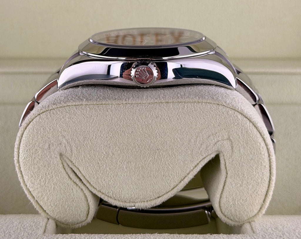 Rolex Milgauss Box & Papers, nach Service wie neu