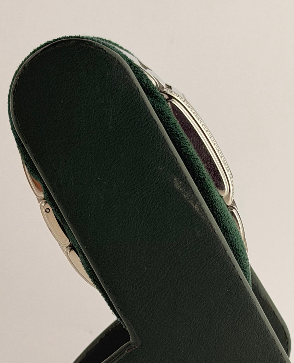 Patek Philippe Twenty~4 in schönem Zustand mit Originalpapieren