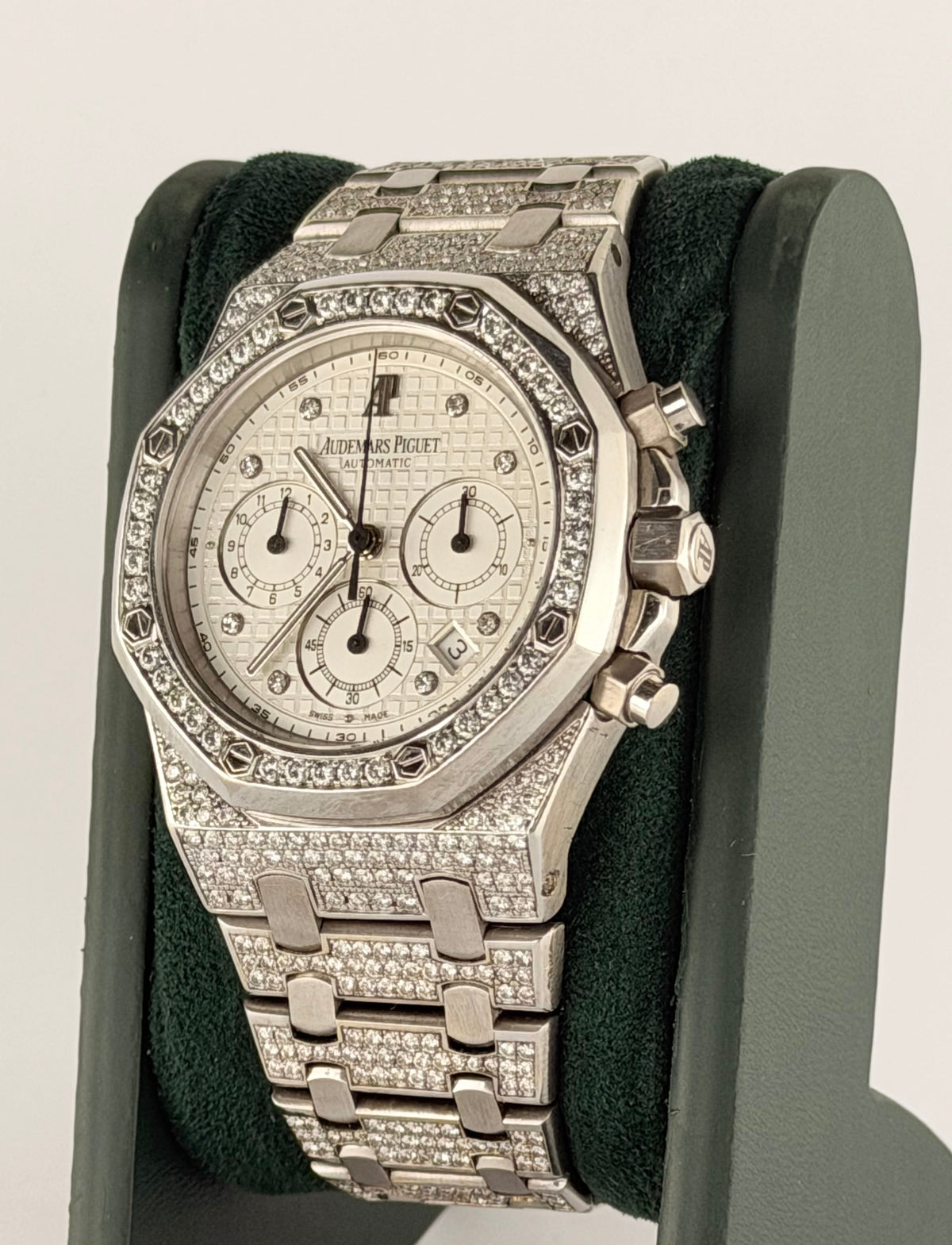 Audemars Piguet Royal Oak 39 mm Kasparov, 18 Karat Weißgold, Box und Archivauszug, nachträglich mit Diamanten besetzt, wie neu