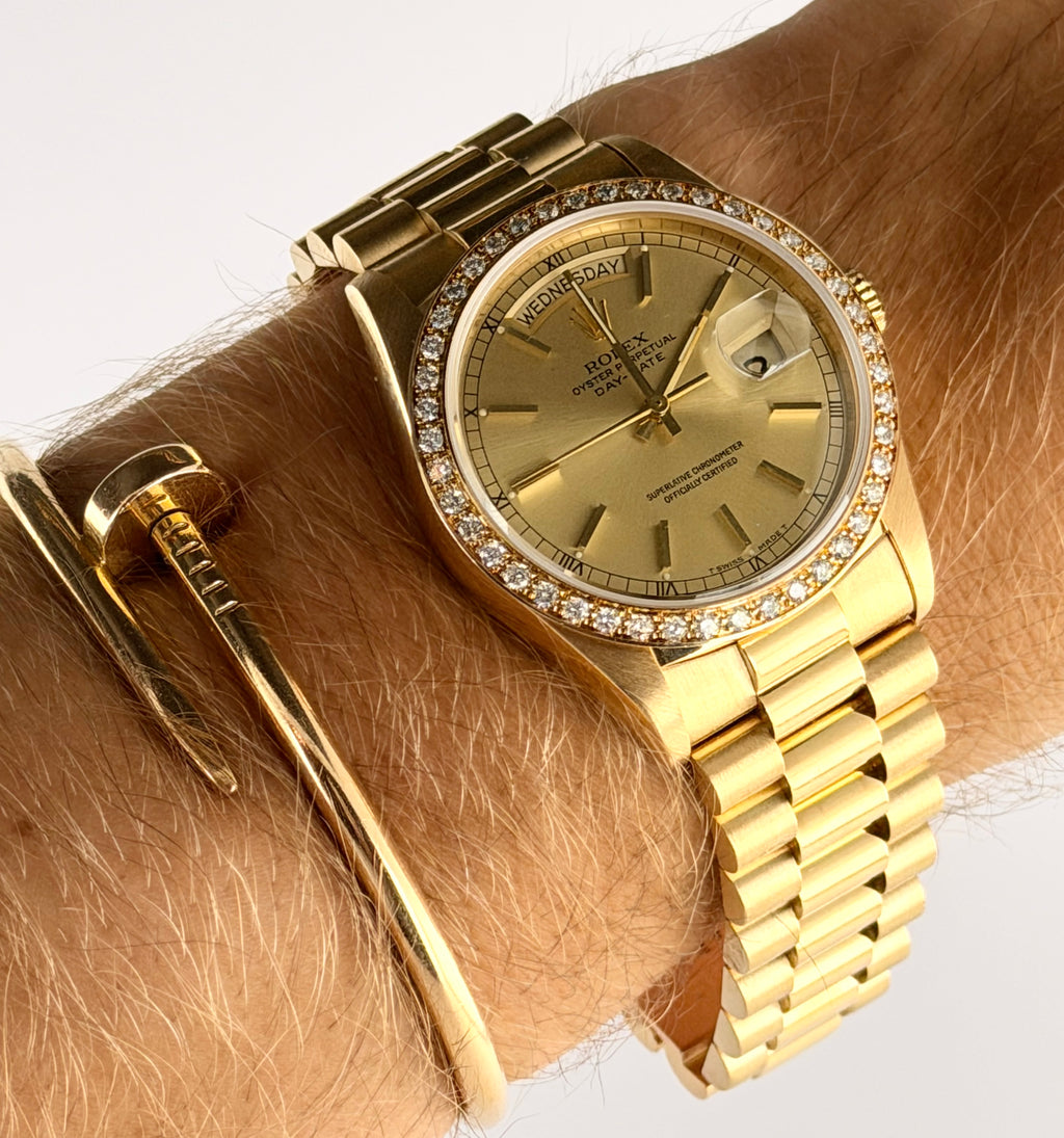 Rolex Day-Date 36 mm mit Diamantlünette ab Werk