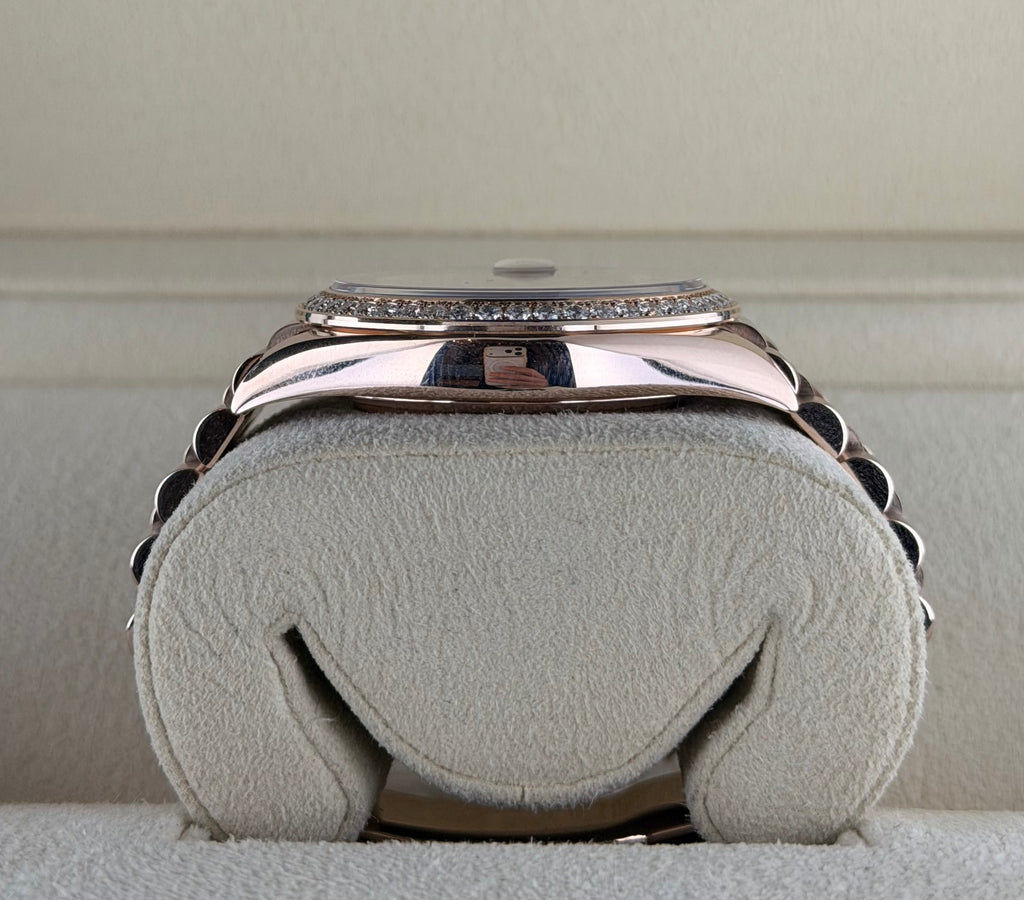 Rolex Day-Date 40, RBR, originales Zifferblatt und originale Lünette, Box und Papiere, 2018