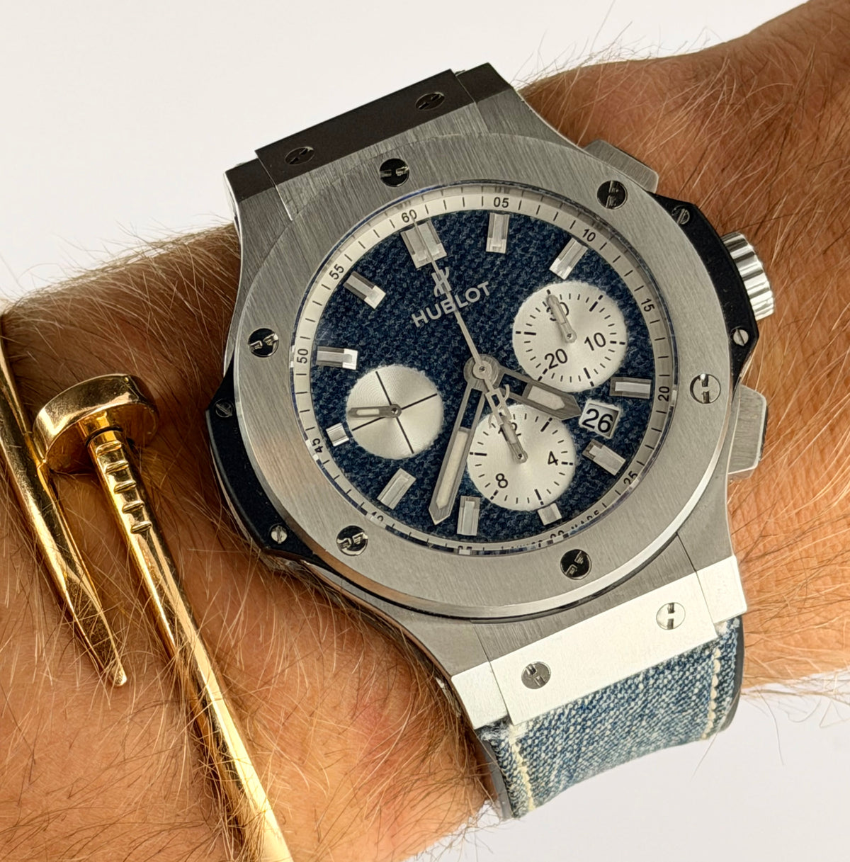 Hublot Big Bang Jeans 44 mm, Box und Papiere, neuwertiger Zustand nach hauseigenem Service