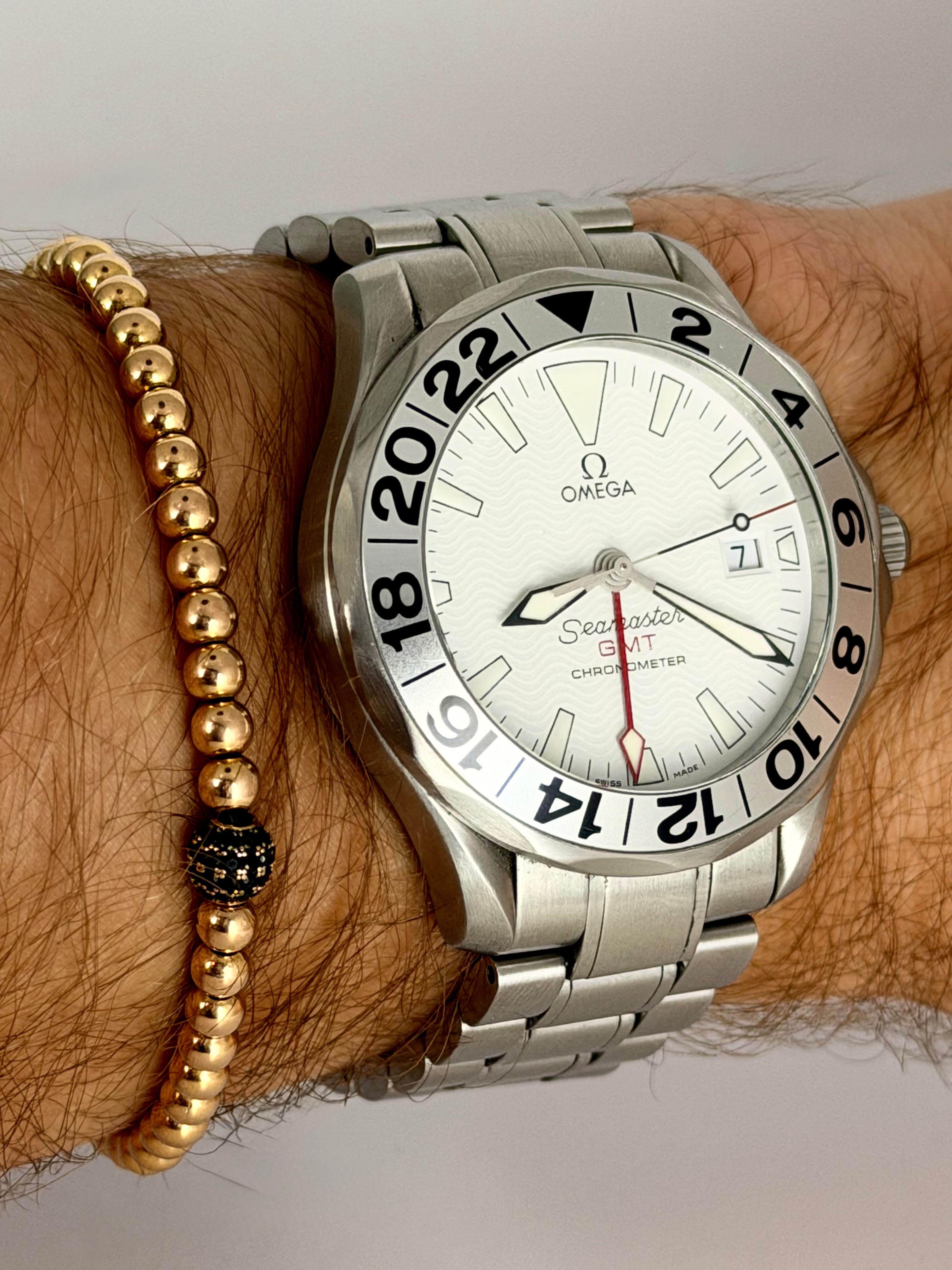 Omega Seamaster Diver 300 M GMT nach Service, mit Box und Papieren