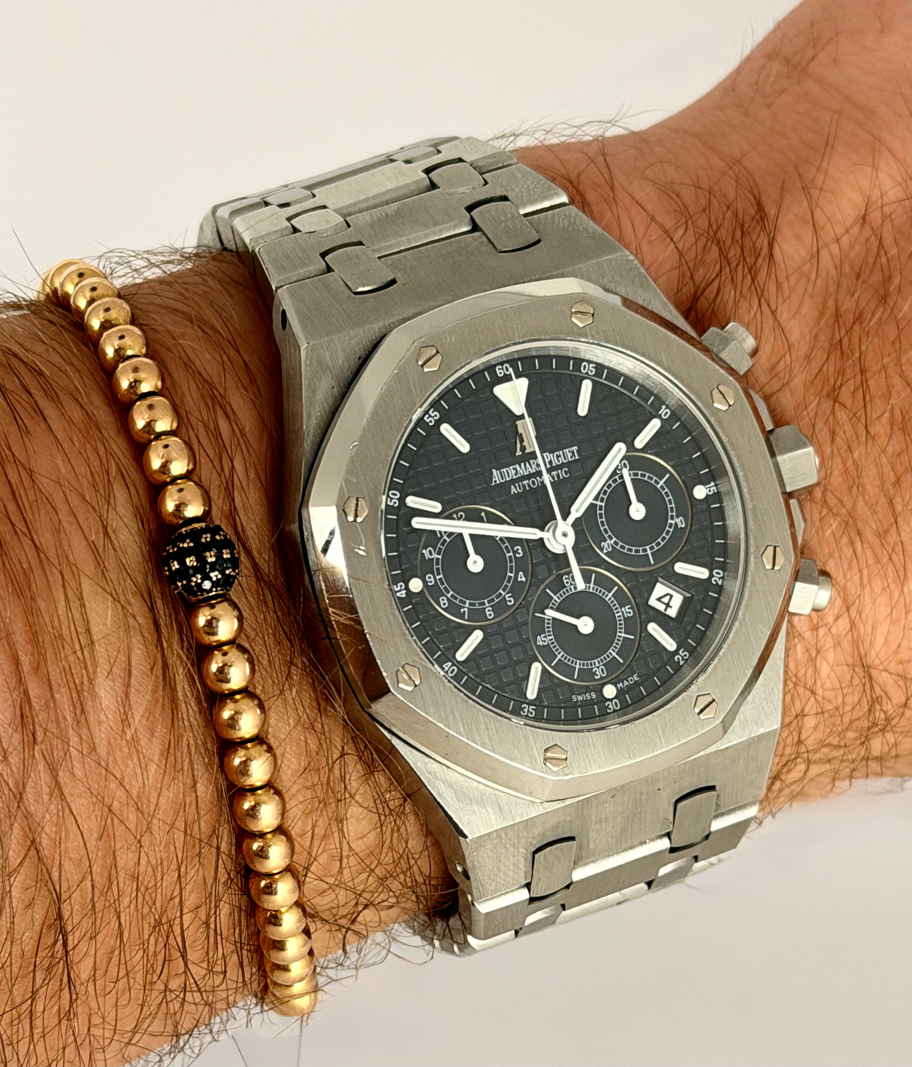 Audemars Piguet Royal Oak Chronograph mit Archivpapieren, sehr schöner Zustand, unpoliert