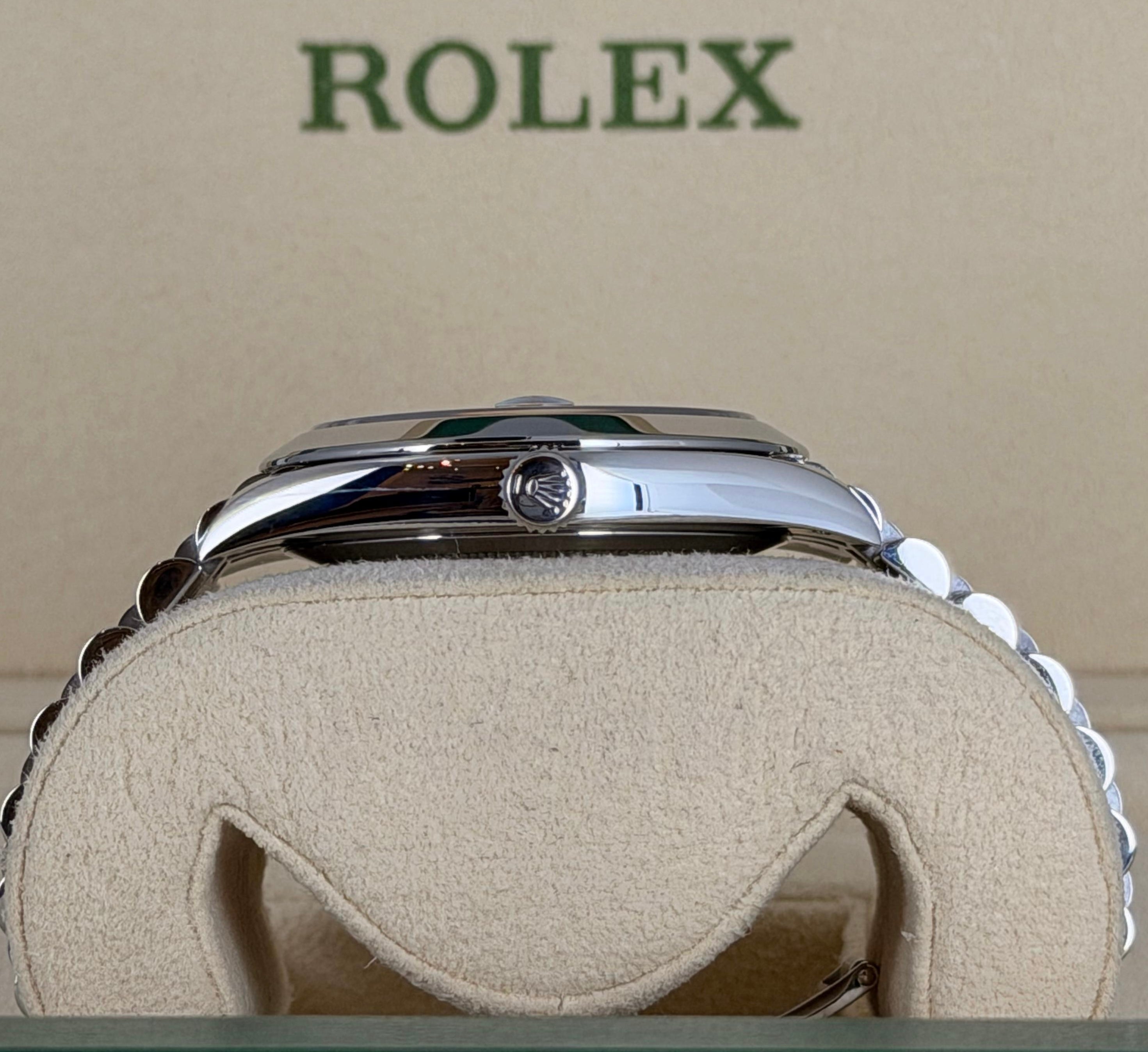 Rolex Datejust 41 Blaues Zifferblatt mit Stabindizes, Jubilee-Armband, Full Set 2020