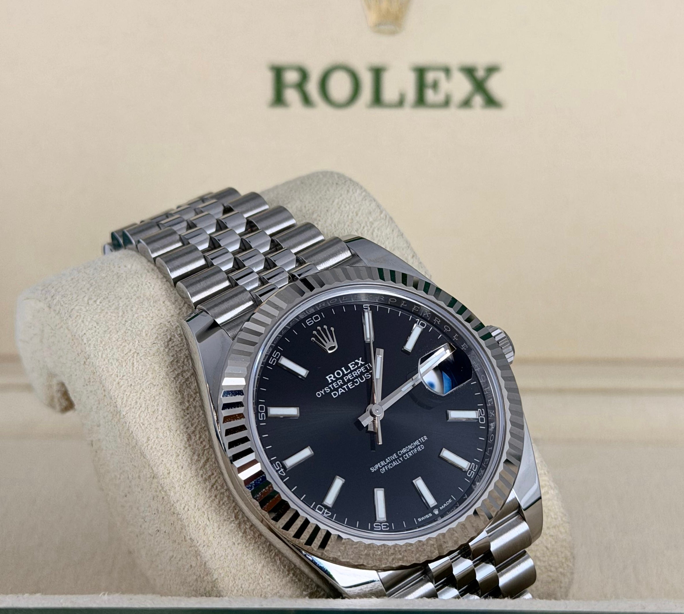 Rolex Datejust 41 Neu, ungetragen 2022, Full Set LC 126