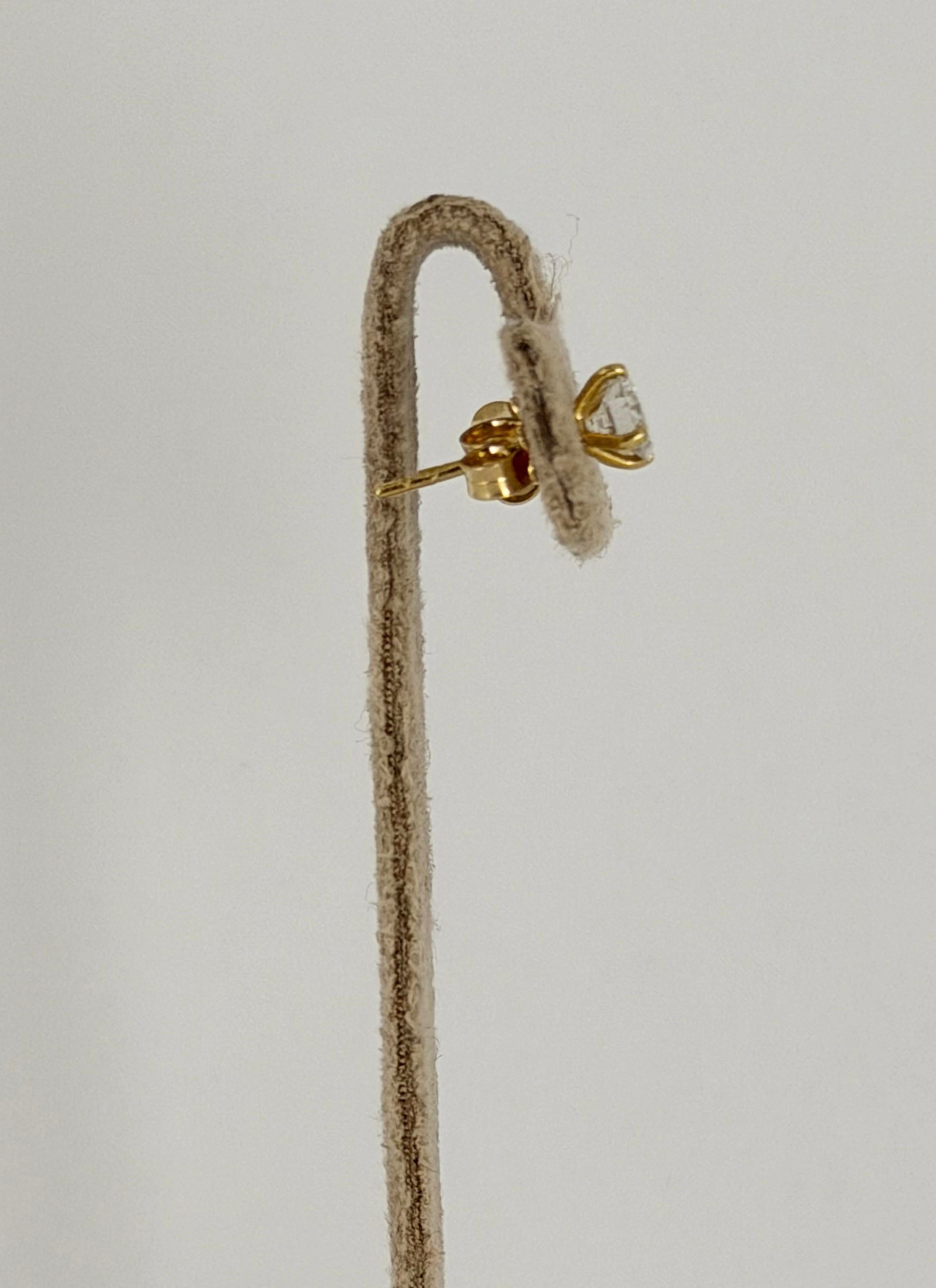 0.50 Carat Ohrringe 18k Gold