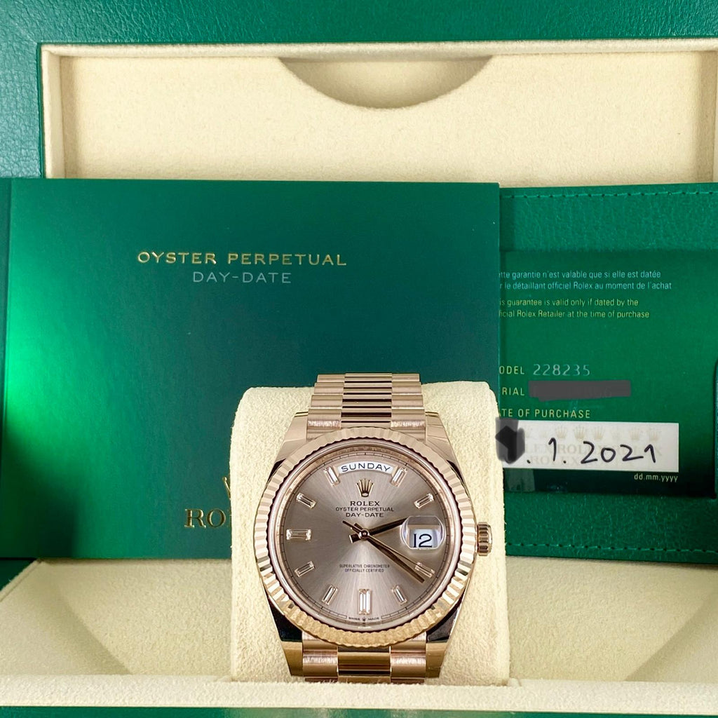 Rolex Day-Date Everose Gold mit Baguette-Diamanten