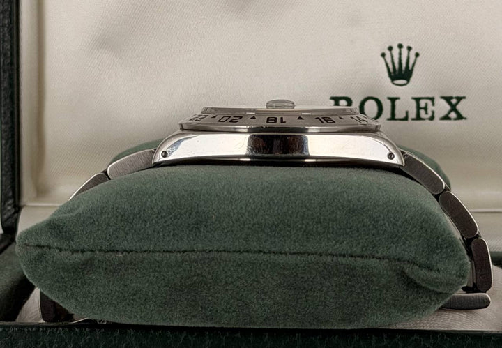 Rolex Explorer II Serial N with Box and Service Papers