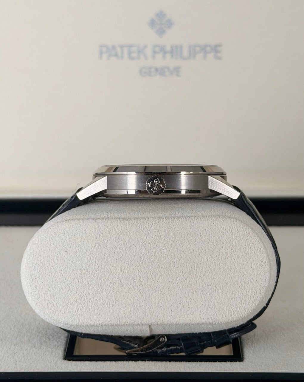 Patek Philippe Annual Calendar Regulator 2015 Full Set like New