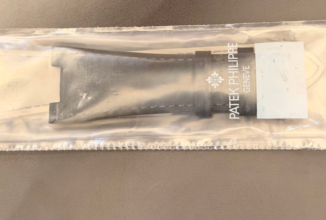 Patek Philippe Nautilus 2009 Very good Condition Box and Papers