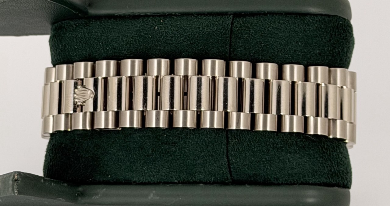Rolex Day-Date 36 Kirsch-Zifferblatt Komplettset wie neu kein Stretch Wien Set