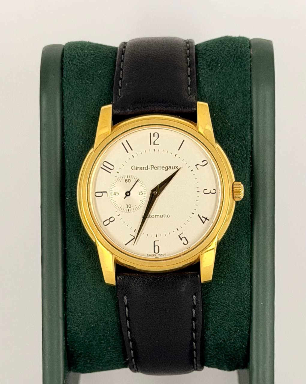 Girard Perregaux 9050 Open Case Back 34 mm 18k Yellow Gold