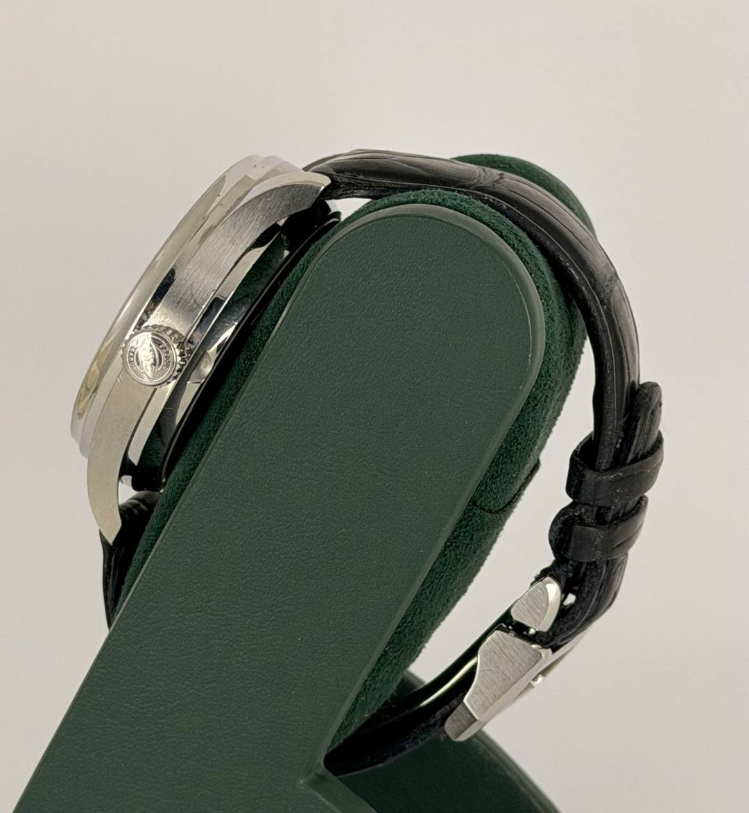 IWC Portuguese Automatic 7 Days iw5001 With Box andCard Like New after Fresh Service 12-2025