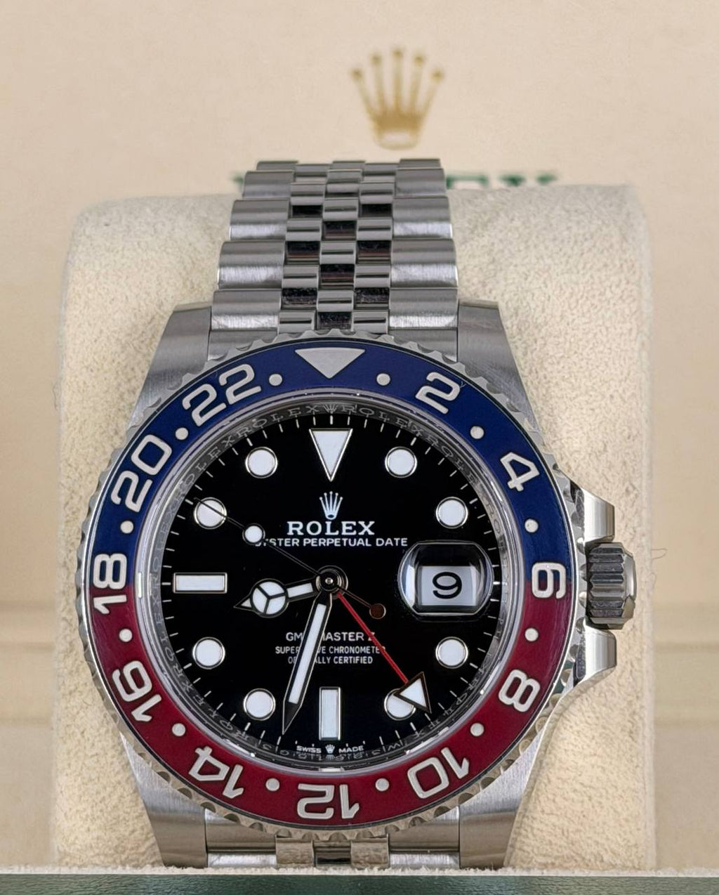 Rolex GMT-Master II Pepsi 2023 wie neu Komplettset