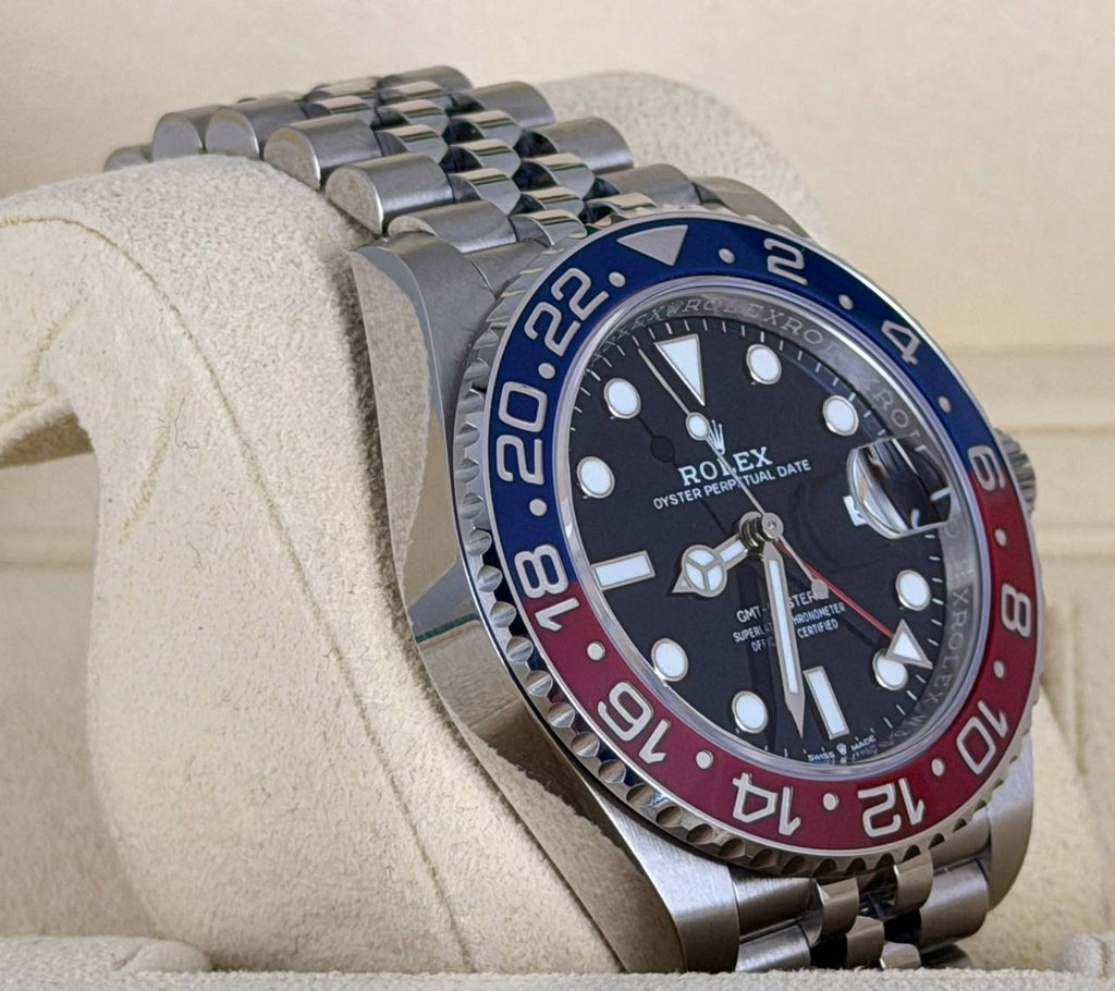 Rolex GMT-Master II Pepsi 2023 wie neu Komplettset