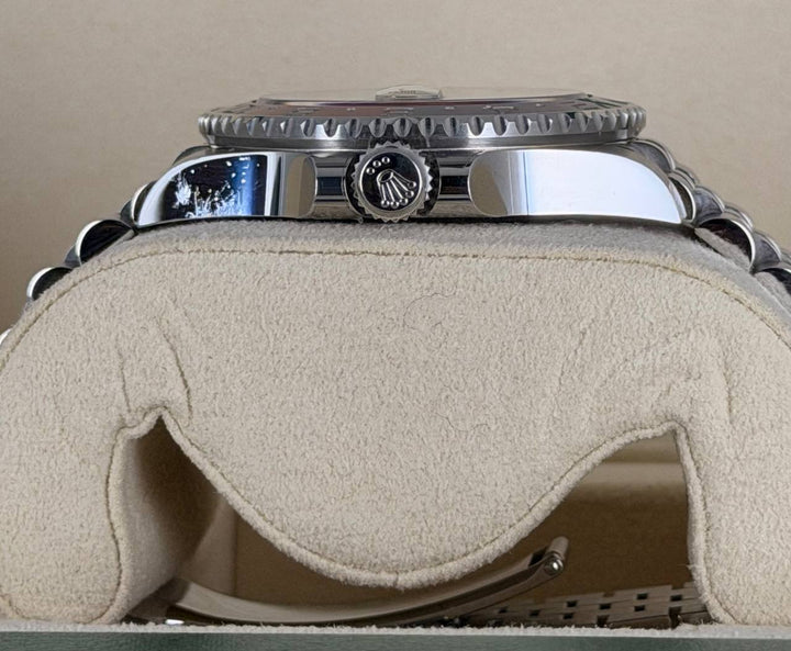 Rolex GMT-Master II Pepsi 2023 Like New Full Set