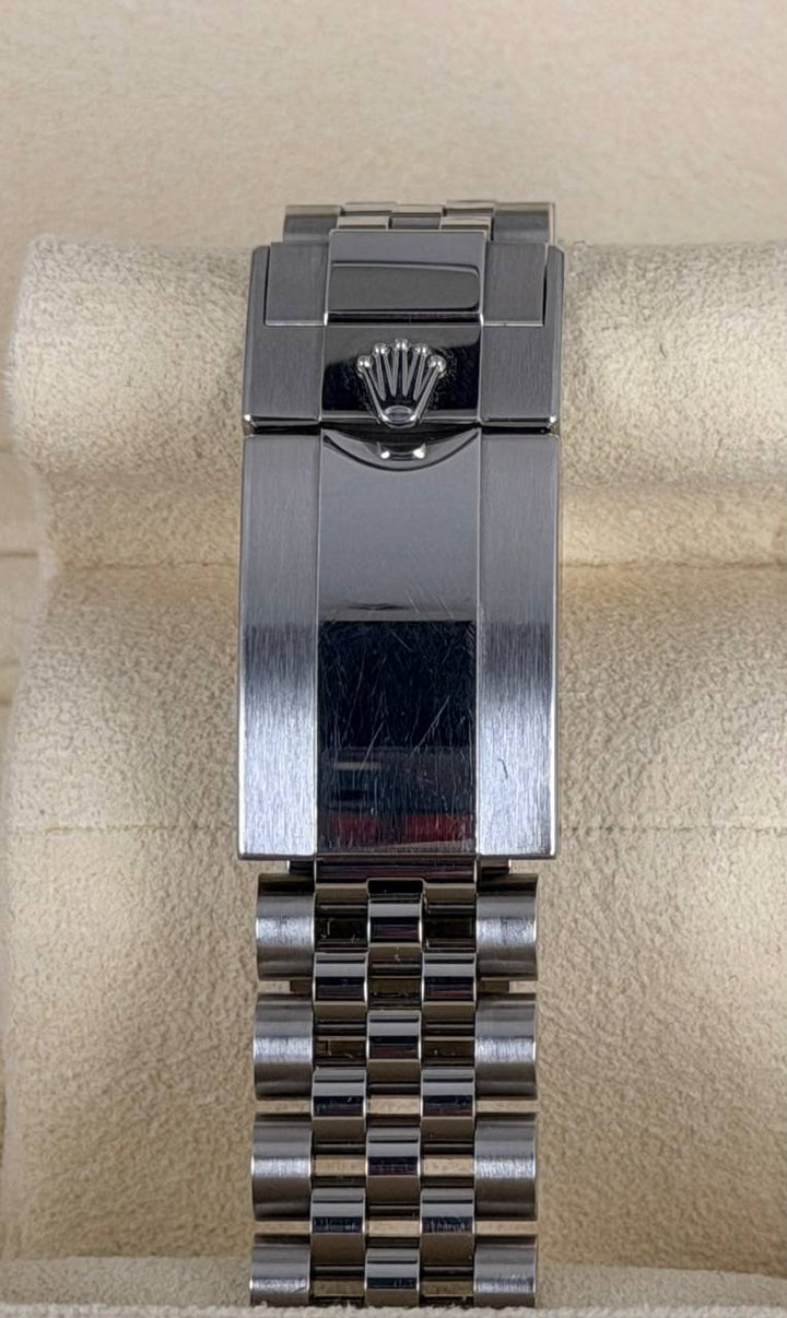 Rolex GMT-Master II Pepsi 2023 Like New Full Set