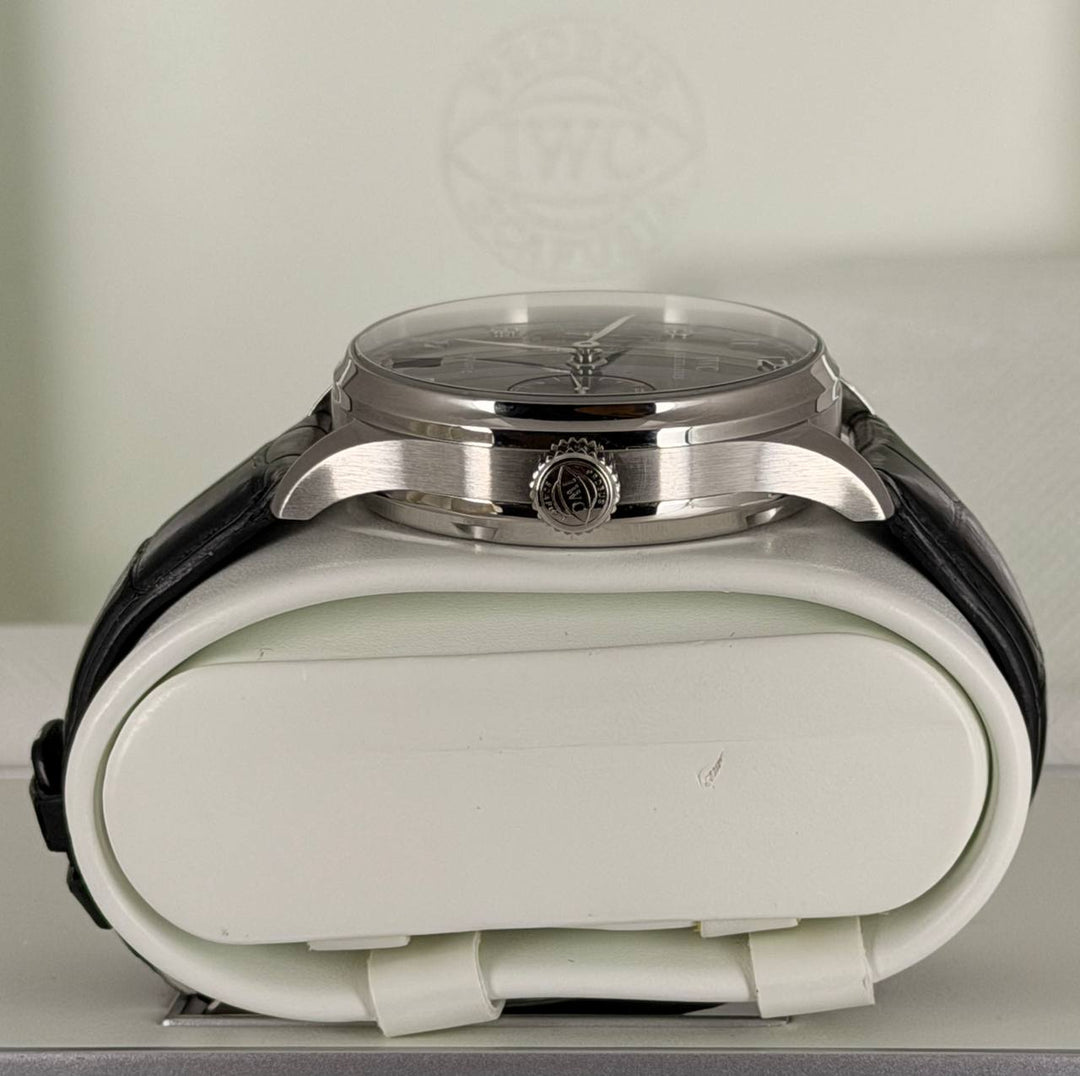 IWC Portuguese Automatic iw5001 Box and Papers Like New