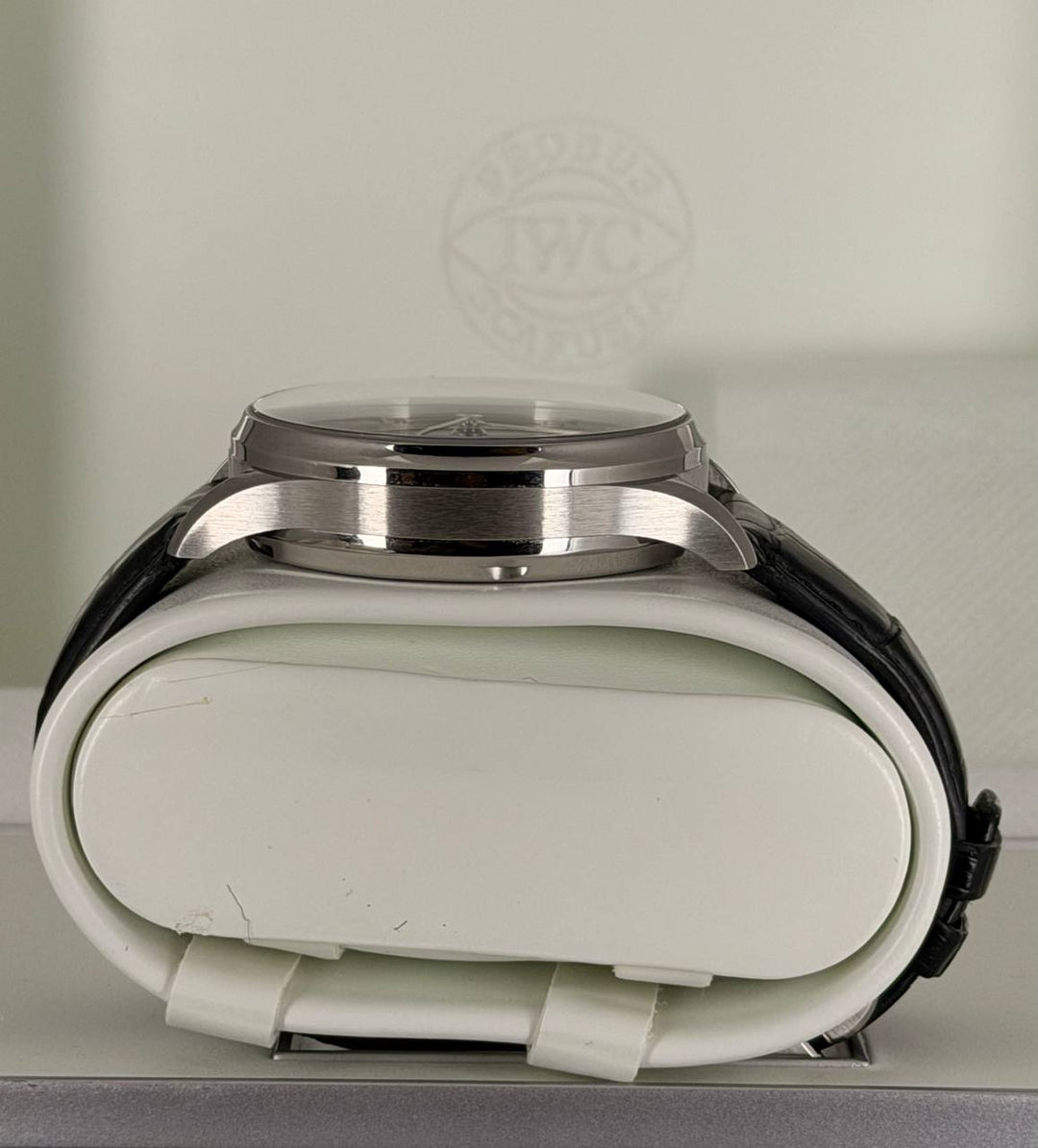 IWC Portuguese Automatic iw5001 Box and Papers Like New