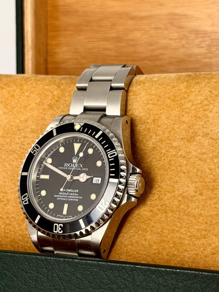 Rolex Sea-Dweller 4000 Full Set Like new 1992