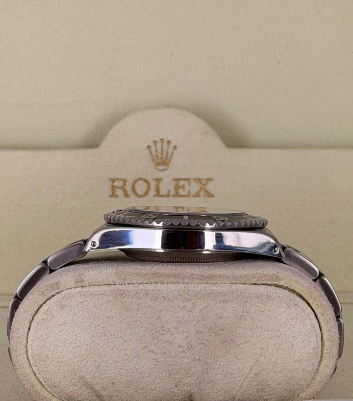 Rolex Submariner (No Date) Full Set Like New Long F on Fit