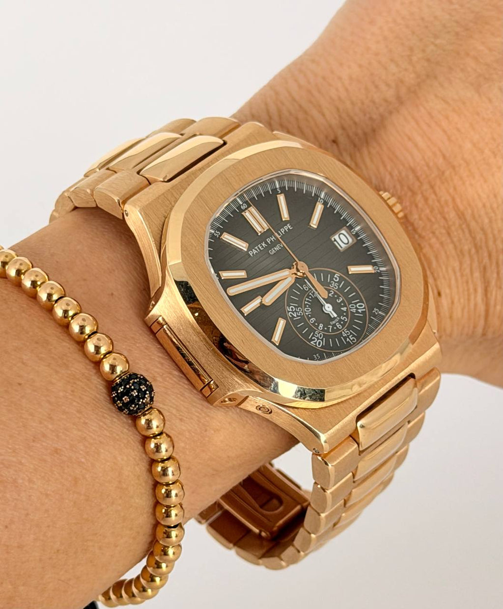 Patek Philippe Nautilus, Komplettset, wie neu, 2017