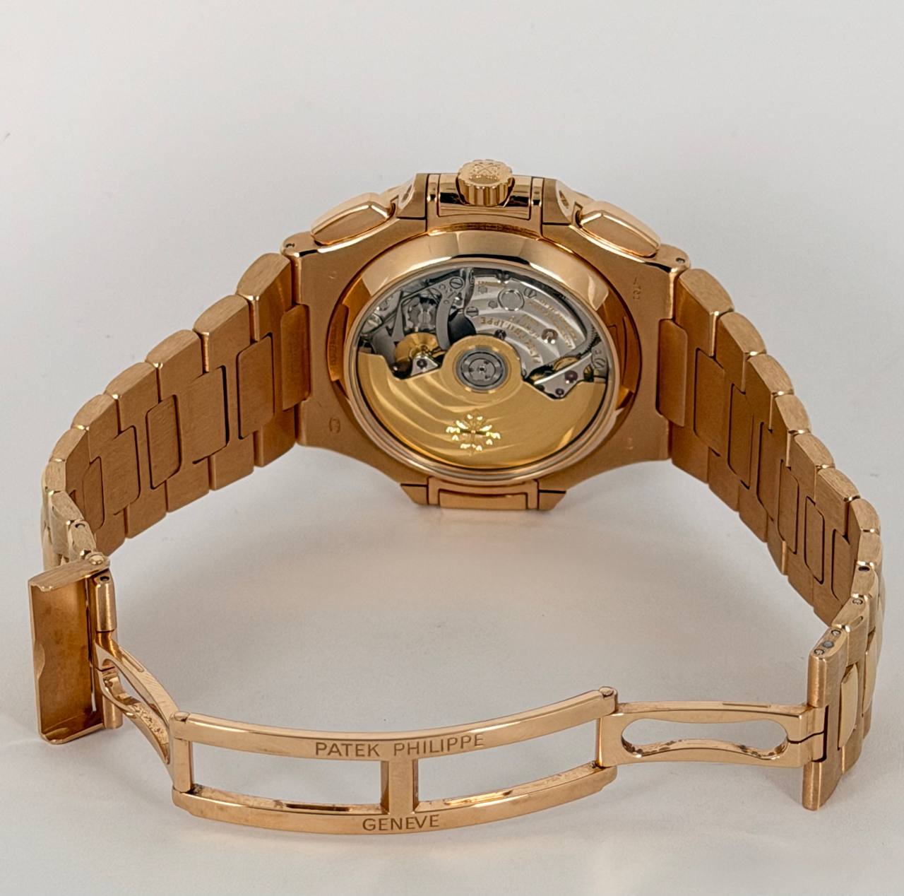 Patek Philippe Nautilus, Komplettset, wie neu, 2017