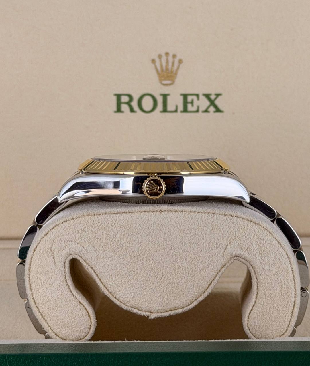 Rolex Datejust II Schwarzes Wimbledon-Zifferblatt Komplettset 2016 Zustand 99%