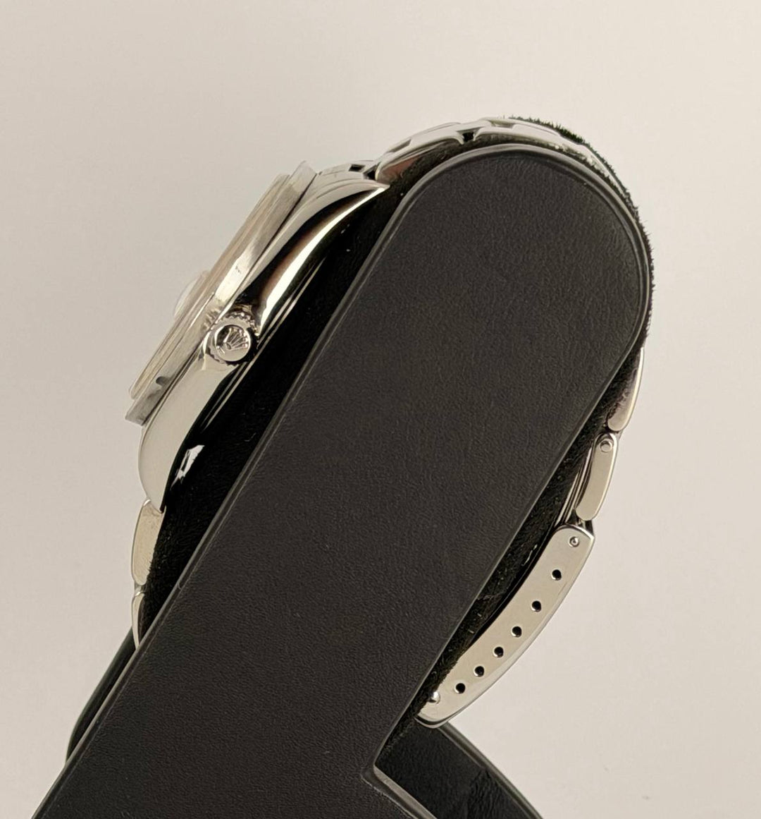 Rolex Oyster Perpetual Date Solomon Dial only Watch After Service serial Y