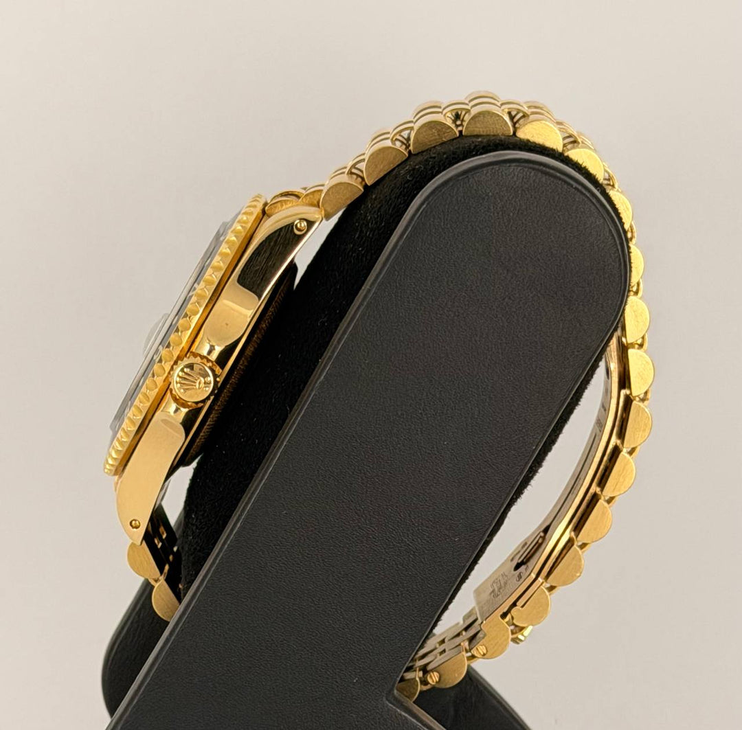 Rolex GMT-Master II Perfect Condition Full Set Serial X 1991