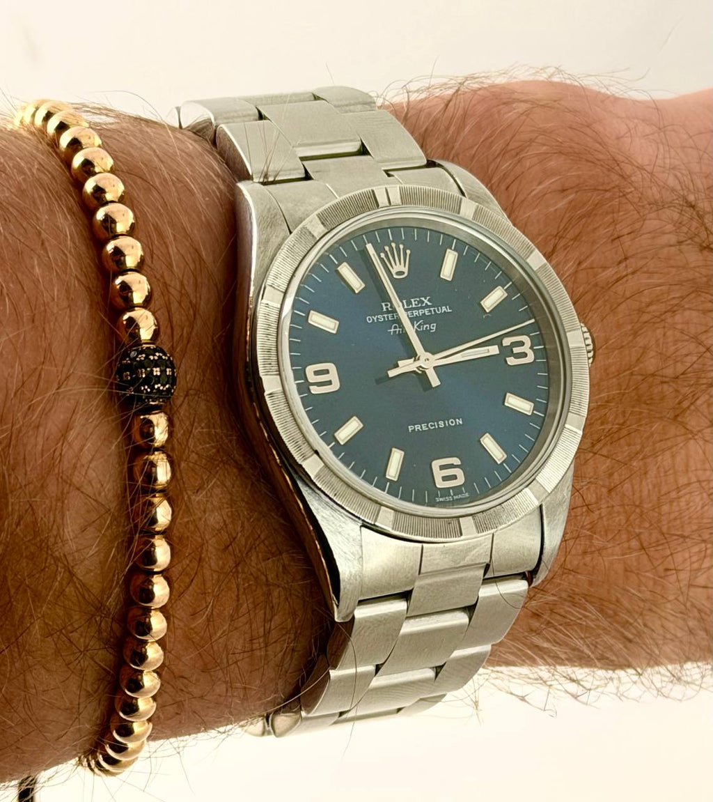 Rolex Oyster Perpetual Date Blaues Zifferblatt, Full Set, neuwertiger Zustand, nach Service, Seriennummer Y