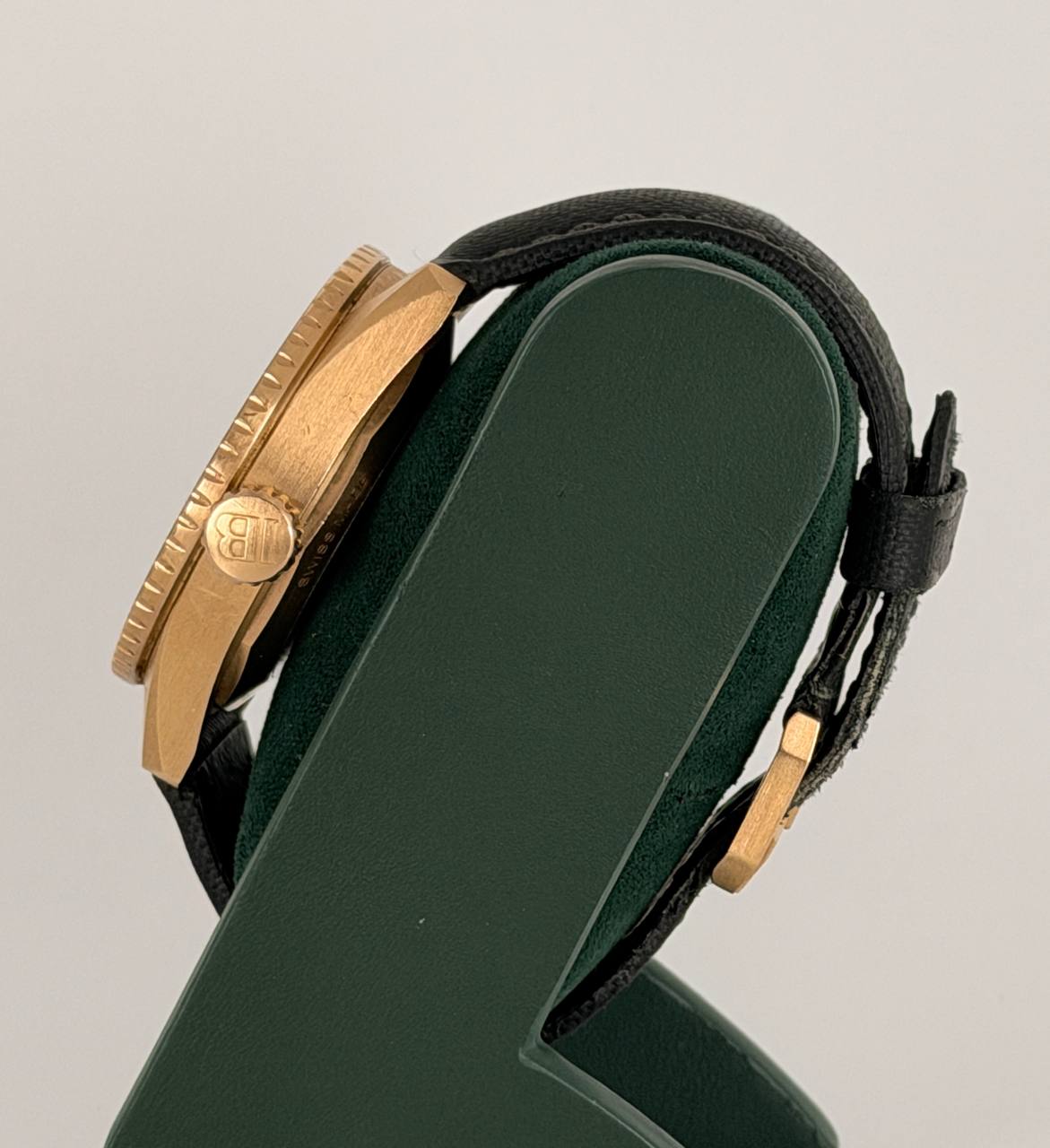 Blancpain Fifty Fathoms Bathyscaphe mit Papieren, neuwertiger Zustand, nie poliert, wie neu.