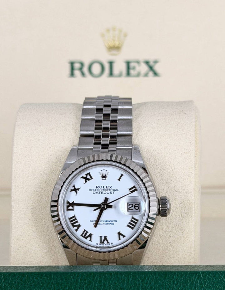 Rolex Lady-Datejust 2025 New Full Set Never worn