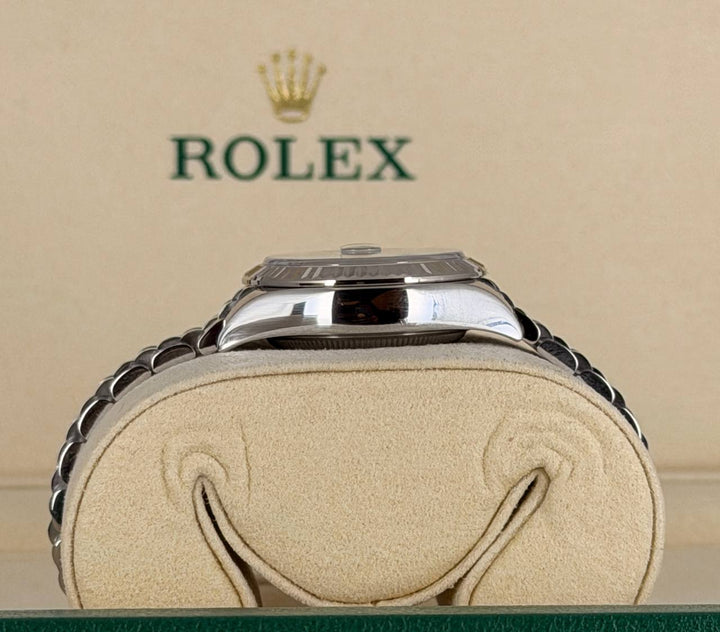 Rolex Lady-Datejust 2025 New Full Set Never worn