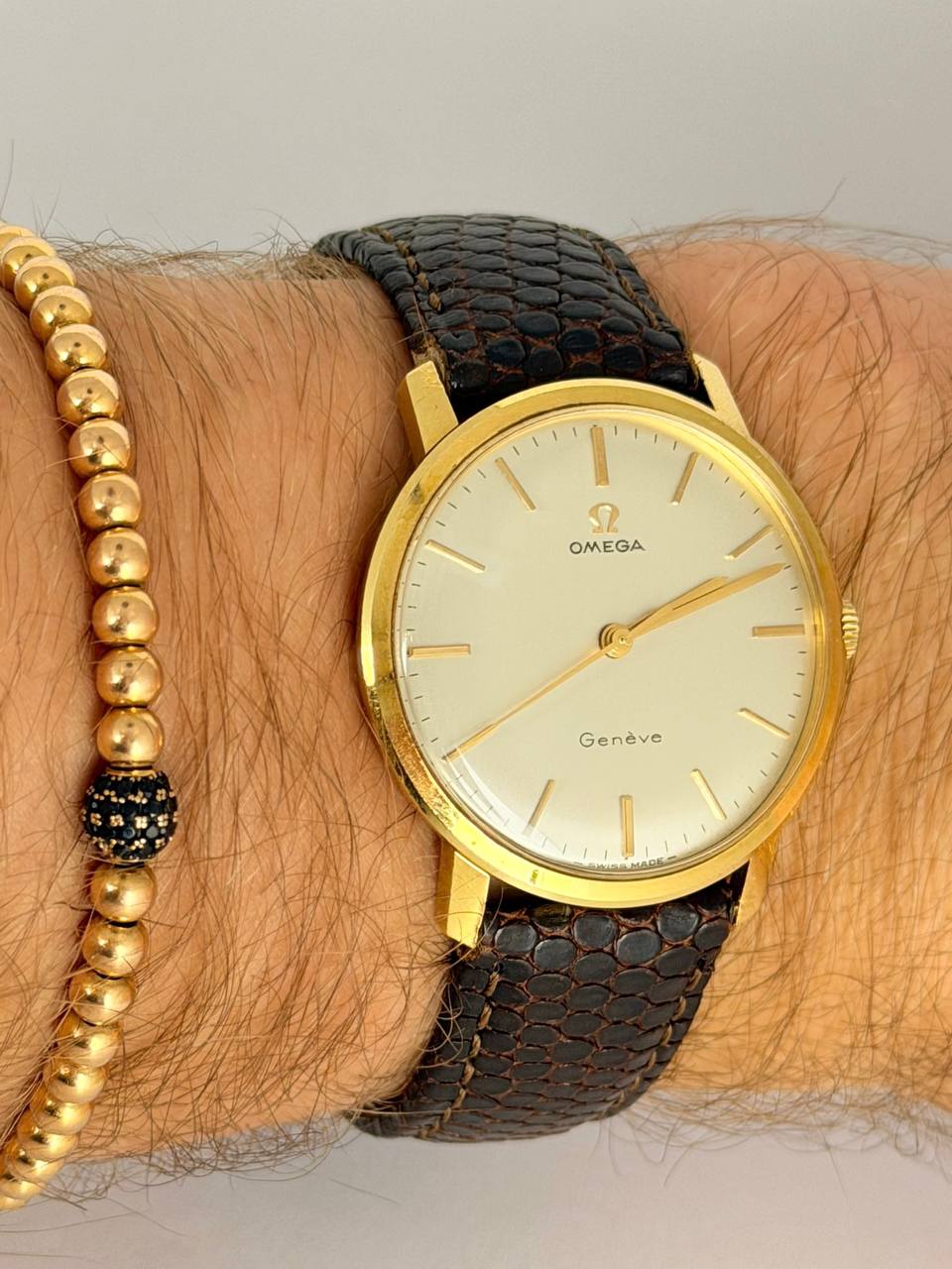 Omega Genève aus 18K Massivgold