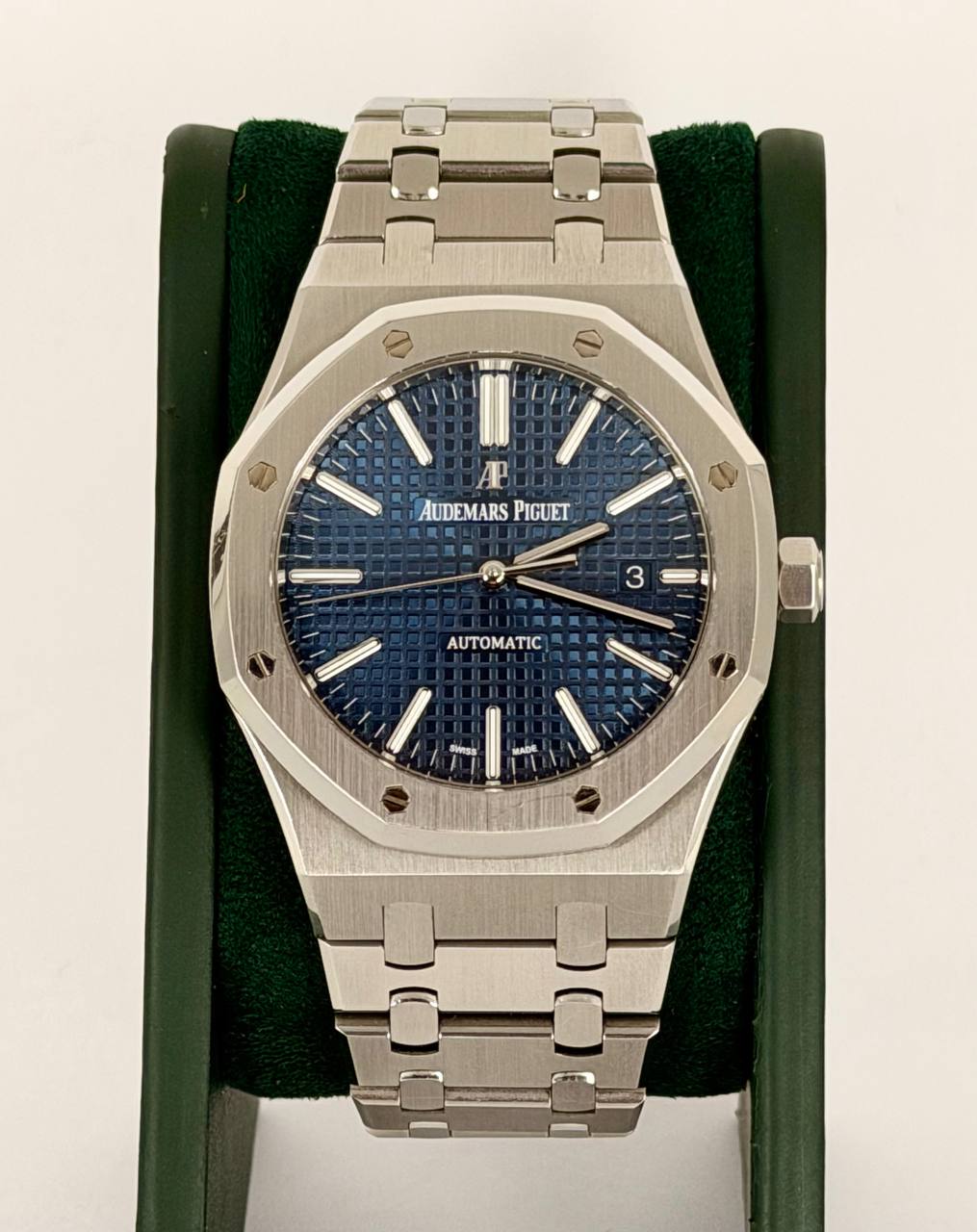 Audemars Piguet Royal Oak Selfwinding With Archive Papers mint